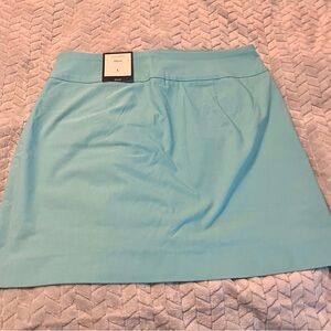 Light Blue Charter Women's Skort. NWT. Large.
